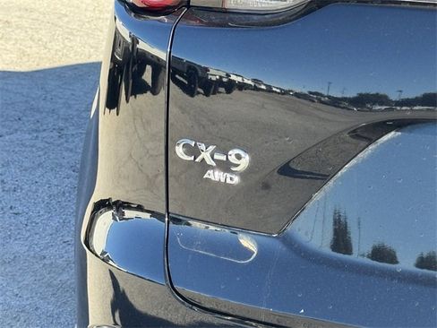 Used 2022 MAZDA CX-9 Touring image 8