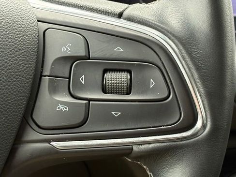 Used 2023 Buick Encore GX Preferred w/ Cold Weather Comfort Package AWD/4WD image 19