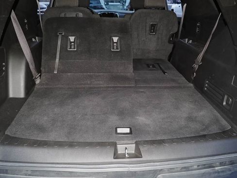 Certified 2023 Chevrolet Traverse LT image 10