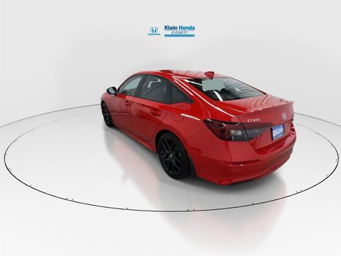 Used 2025 Honda Civic Sport image 8