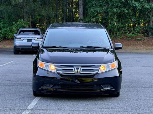 Used 2013 Honda Odyssey EX image 2
