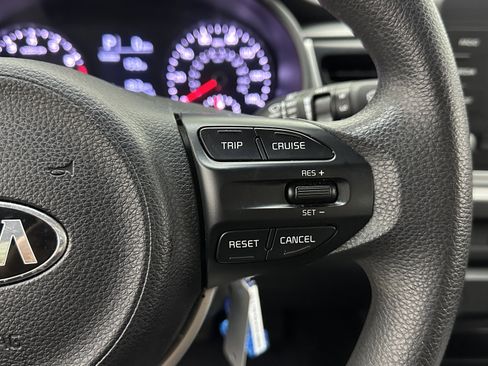 Used 2018 Kia Rio S image 19