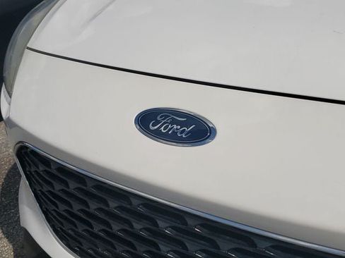 Used 2020 Ford Escape SE FWD image 5