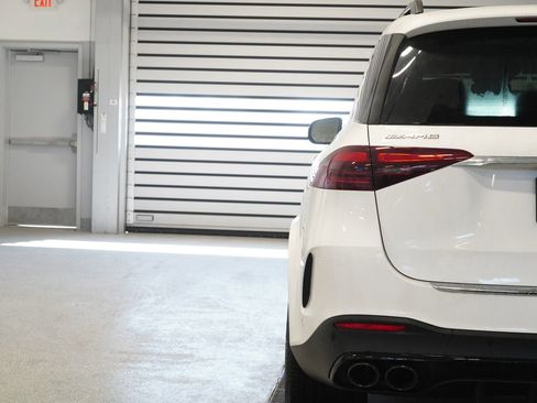 New 2026 Mercedes-Benz GLE 53 AMG 4MATIC image 12