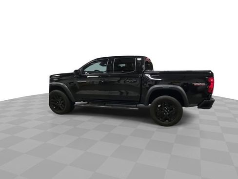 Used 2024 Chevrolet Colorado Trail Boss w/ Technology Package AWD/4WD image 6