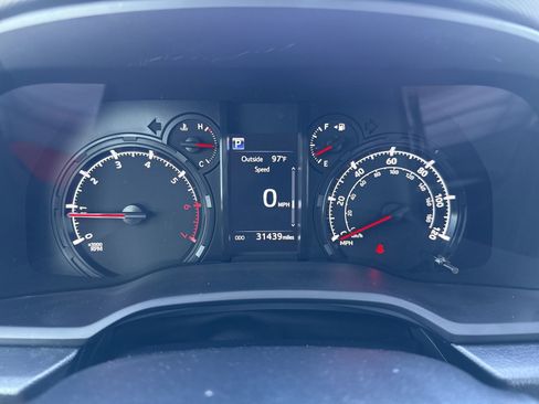 Certified 2024 Toyota 4Runner SR5 Premium w/ Moonroof Package image 10