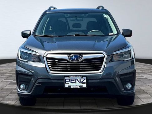 Used 2021 Subaru Forester Premium AWD/4WD image 2