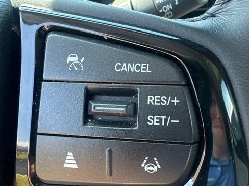 Used 2025 Honda Odyssey EX-L image 13