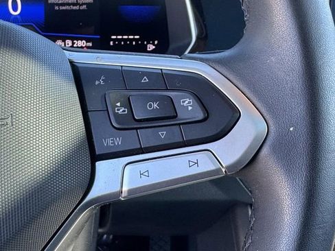 Used 2024 Volkswagen Jetta SE image 16