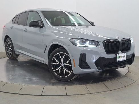 Used 2023 BMW X4 M40i w/ Premium Package image 3