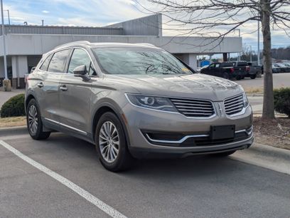 Used 2016 Lincoln MKX Select w/ Select Plus Package