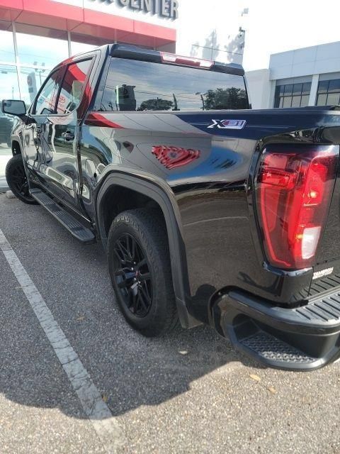 Used 2024 GMC Sierra 1500 Elevation w/ X31 Off-Road Package AWD/4WD image 9