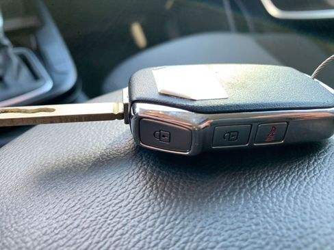 Used 2025 Kia Soul LX w/ LX Technology Package image 22