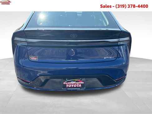 New 2026 Toyota Prius Plug-In Hybrid FWD image 4