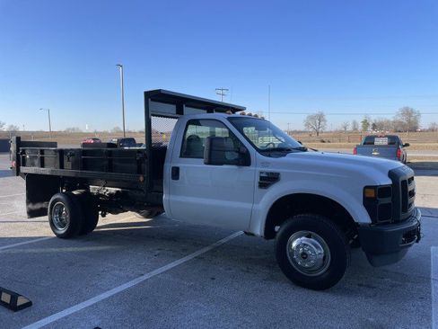 Used 2009 Ford F350 XL image 4
