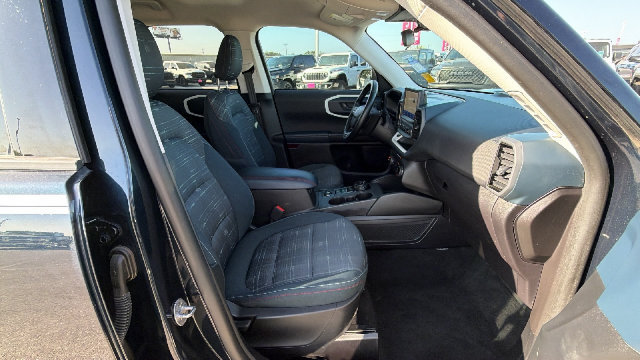 Used 2023 Ford Bronco Sport Heritage w/ Heritage Convenience Package AWD/4WD image 28