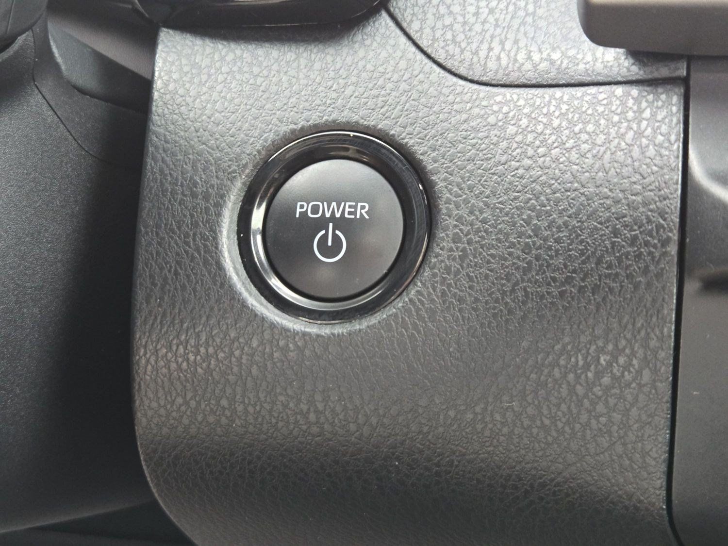 Certified 2025 Toyota Camry SE w/ Convenience Package FWD image 23