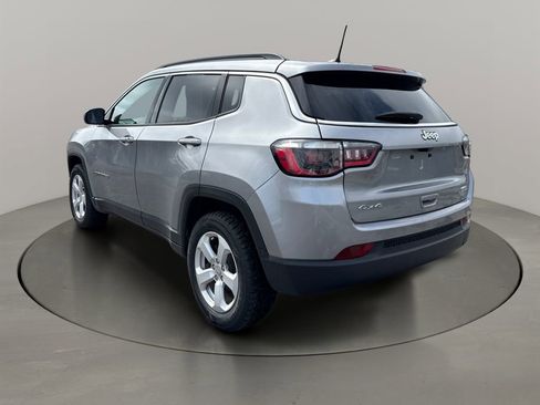 Used 2021 Jeep Compass Latitude image 5