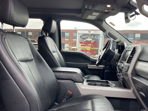 Used 2021 Ford F250 Lariat image 6