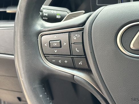 Used 2023 Lexus ES 300h w/ Premium Package FWD image 19