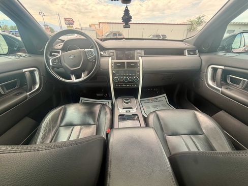 Used 2017 Land Rover Discovery Sport HSE AWD/4WD image 23