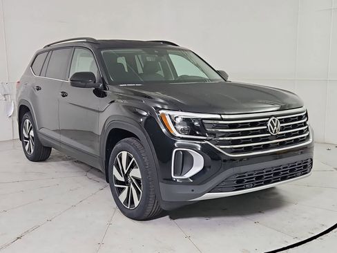 New 2026 Volkswagen Atlas SE AWD/4WD image 8