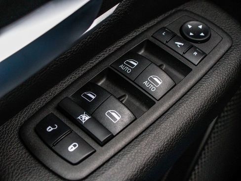 Used 2023 RAM 1500 Big Horn image 10