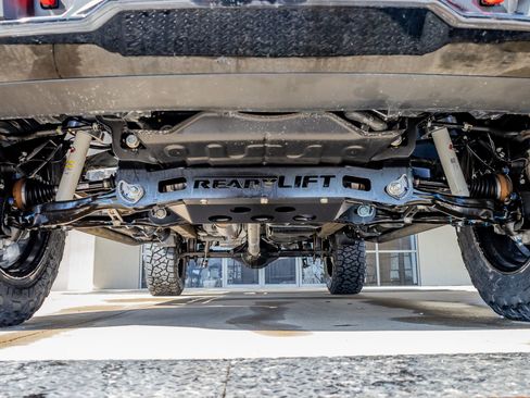 Used 2026 GMC Sierra 1500 AT4 w/ Technology Package image 15