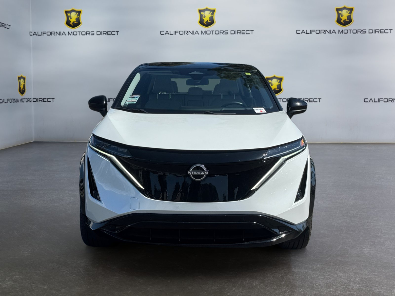 Used 2024 Nissan Ariya FWD image 8