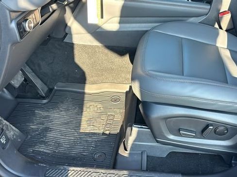 New 2026 Ford Explorer Active w/ Active Comfort Package AWD/4WD image 25