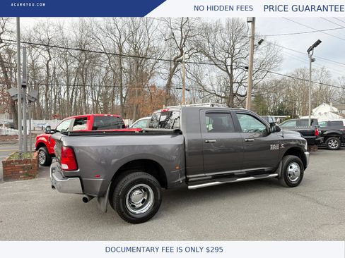 Used 2017 RAM 3500 Big Horn image 3