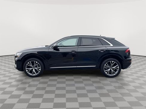 Certified 2025 Audi Q8 Premium Plus w/ Premium Plus Package AWD/4WD image 2