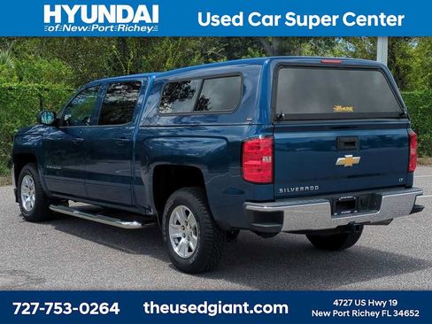 Used 2018 Chevrolet Silverado 1500 LT w/ All Star Edition RWD image 3