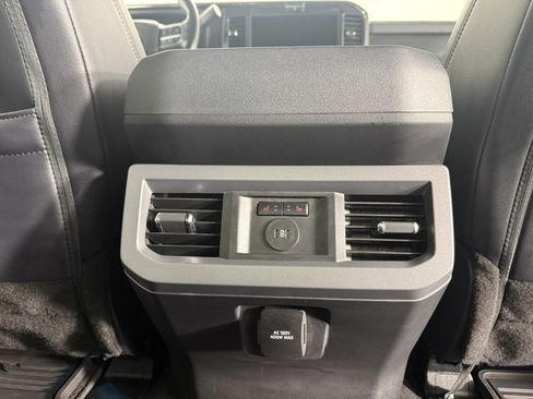 Used 2025 Ford F250 Lariat AWD/4WD image 14