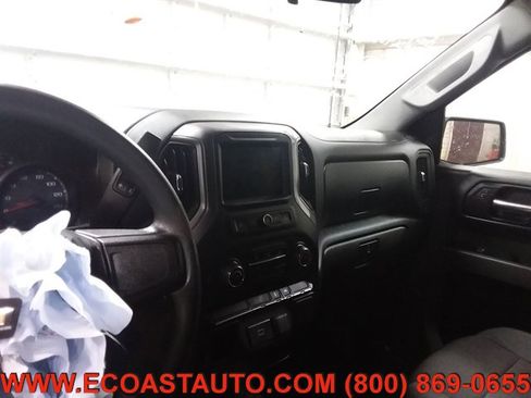 Used 2019 Chevrolet Silverado 1500 W/T w/ Trailering Package image 12