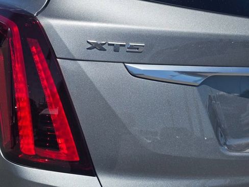 Used 2024 Cadillac XT5 Premium Luxury w/ Platinum Package image 12