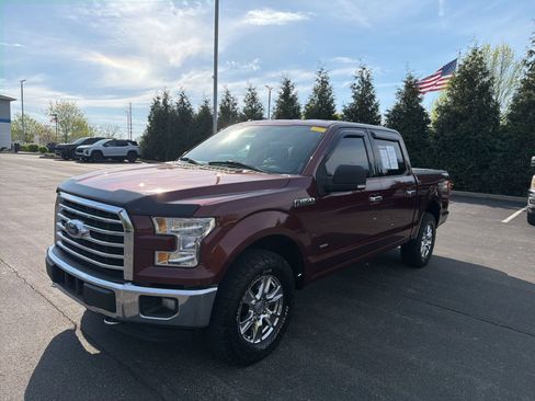 Used 2015 Ford F150 XLT w/ Equipment Group 302A Luxury image 9