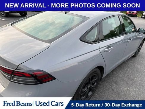 Used 2025 Honda Accord SE image 7