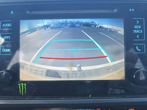 Used 2016 Toyota Tacoma TRD Sport w/ Premium & Technology Package image 22