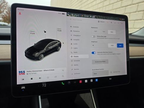Used 2018 Tesla Model 3 Long Range image 39