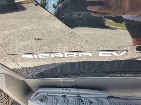 New 2026 GMC Sierra EV Elevation image 3