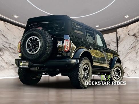 Used 2022 Ford Bronco Badlands w/ Sasquatch Package AWD/4WD image 4