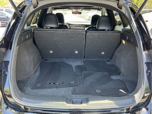 Used 2023 INFINITI QX50 Sport FWD image 5