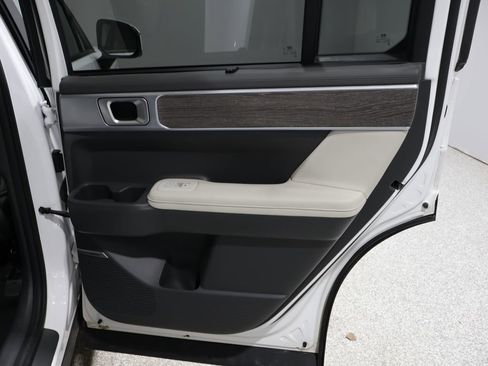 Used 2024 Hyundai Santa Fe Limited image 21