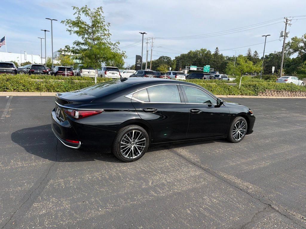 Used 2024 Lexus ES 250 w/ Premium Package AWD/4WD image 21
