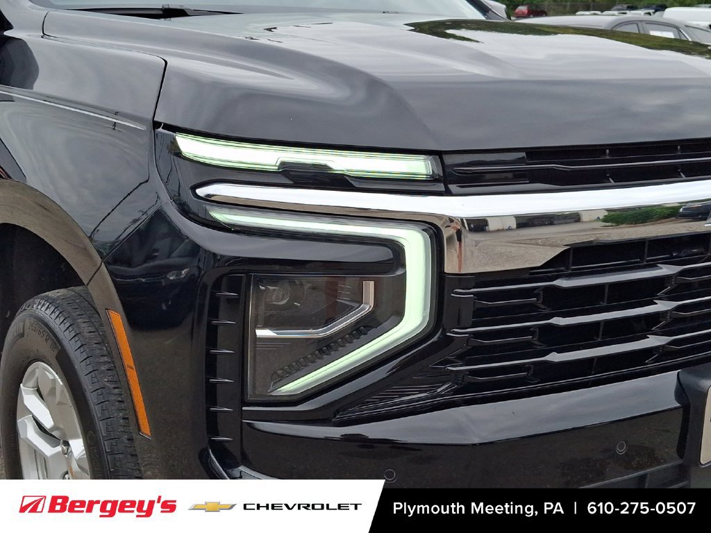 Certified 2025 Chevrolet Tahoe LS AWD/4WD image 11