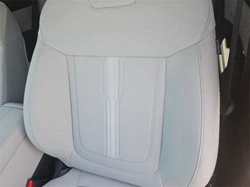 New 2026 Hyundai Tucson SEL image 12