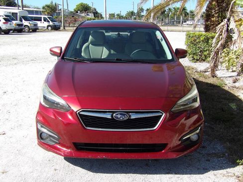 Used 2017 Subaru Impreza 2.0i Limited image 12
