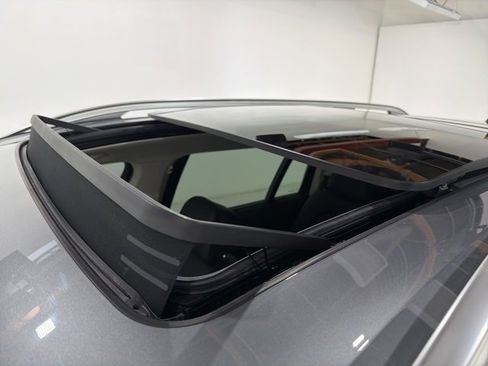 Used 2024 BMW X7 xDrive40i image 31