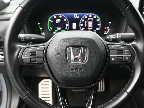 Used 2023 Honda Accord Sport image 11